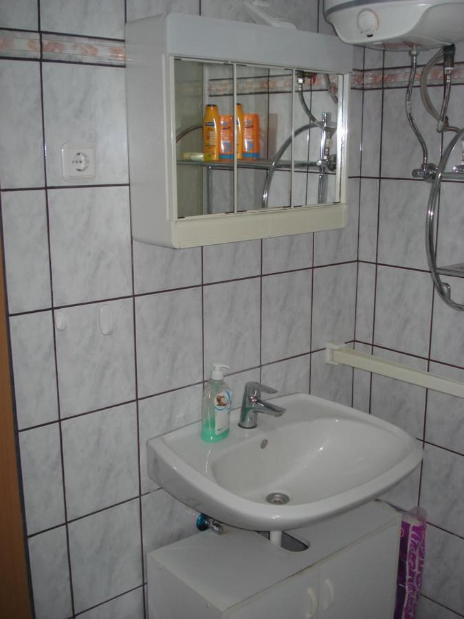 Apartments Zara Vir Eksteriør bilde