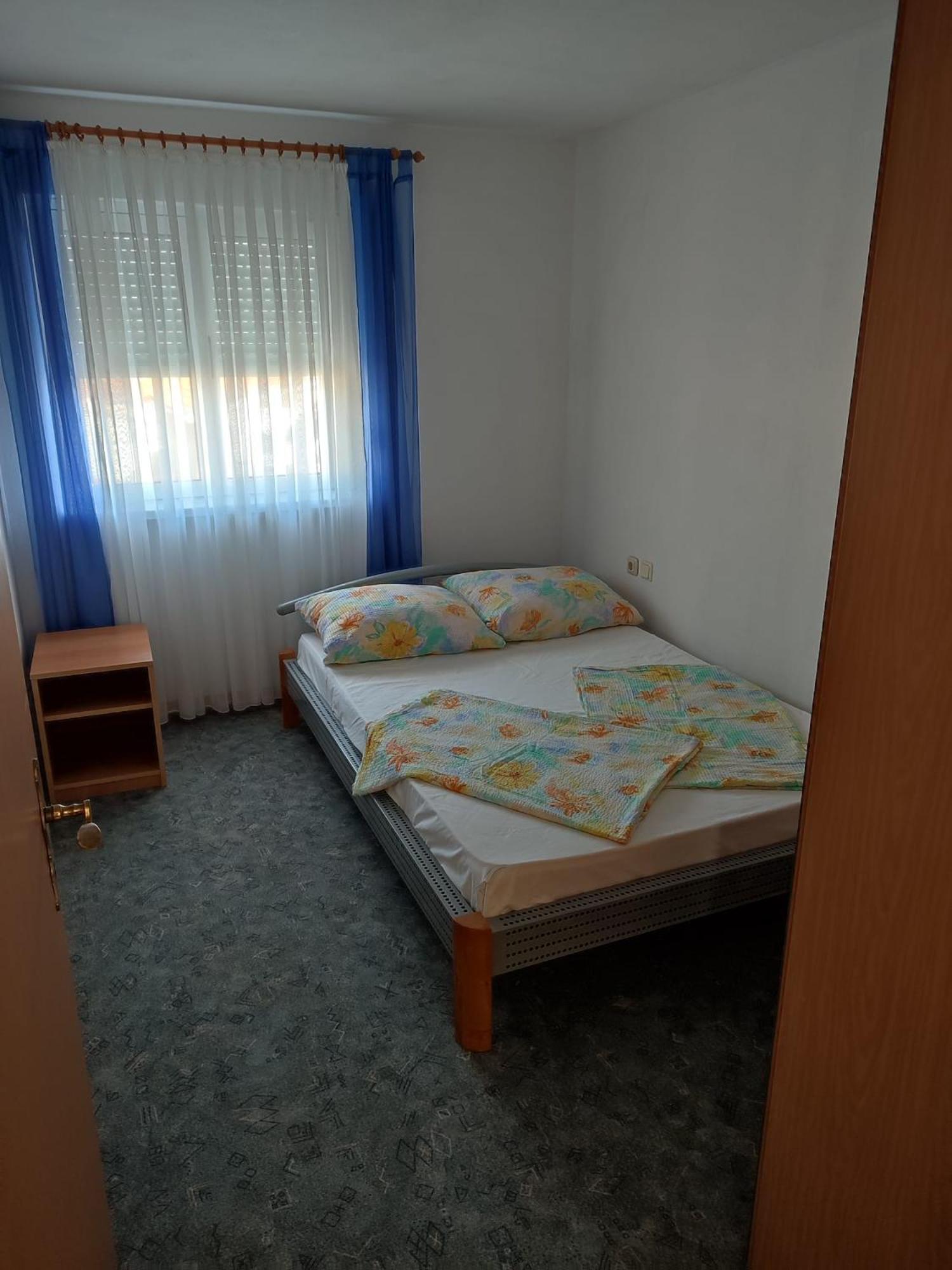 Apartments Zara Vir Eksteriør bilde